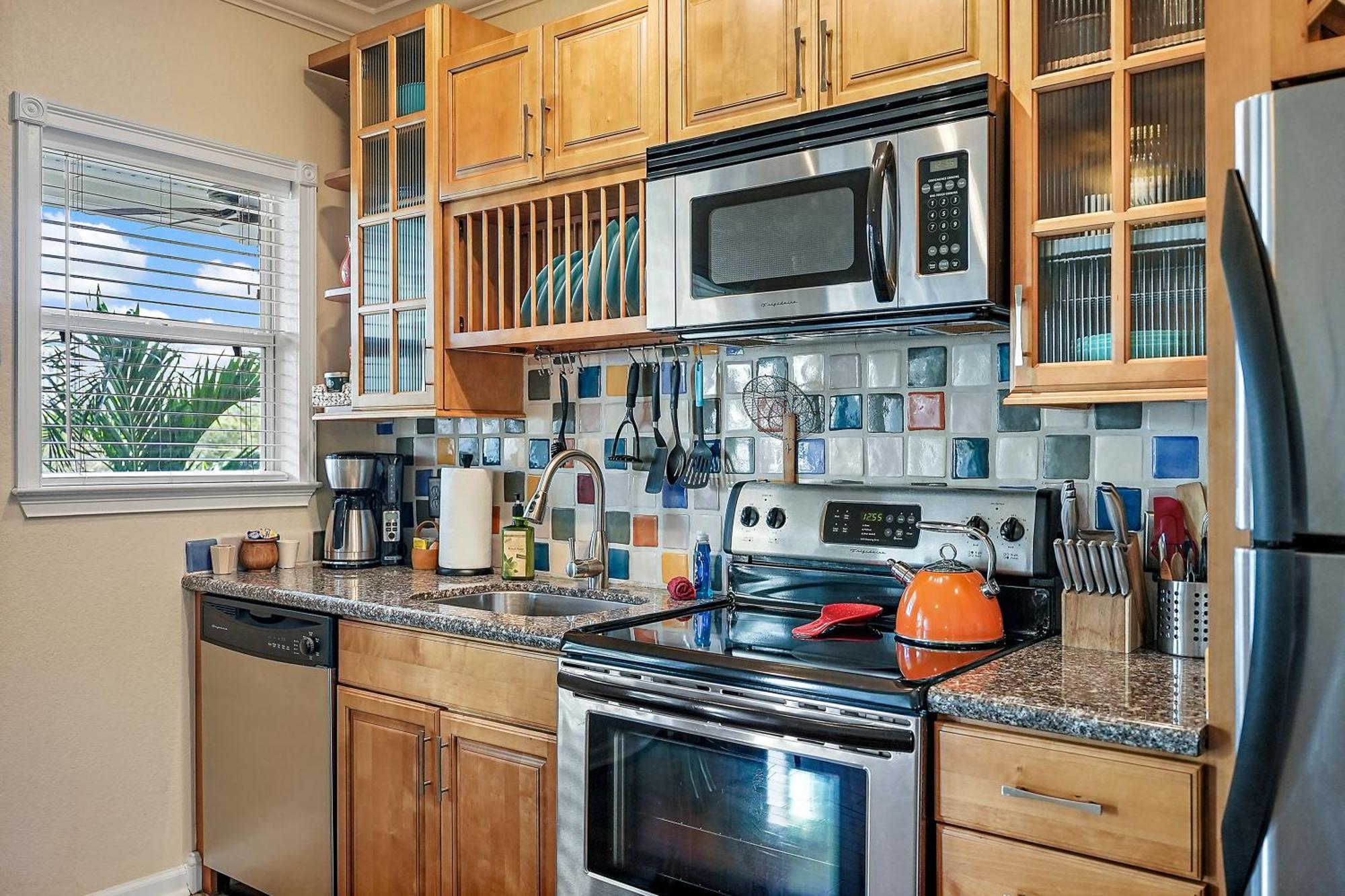 Villa Wine-Dine-Sunshine Cozy Flat In The Heart Of Dtsp à St. Petersburg Extérieur photo